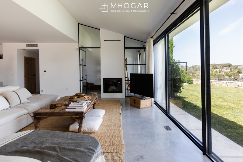  Exclusive Annual Rental - Timeless Design,  Mediterranean Views in La Costa Blanca!